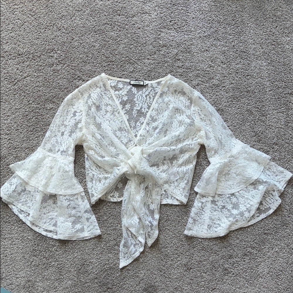 Gorgeous 2bella lace tie crop
